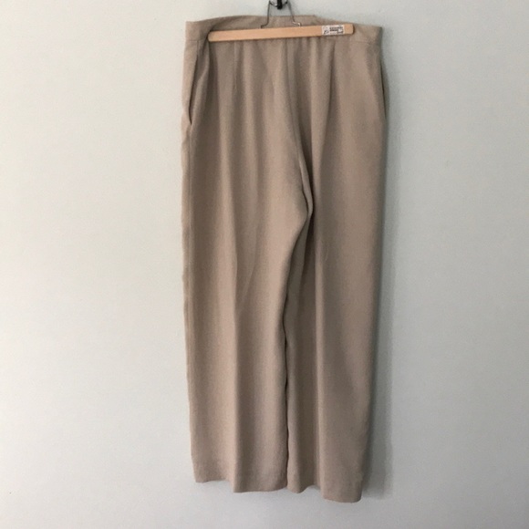 Dress pant - Picture 3 of 3